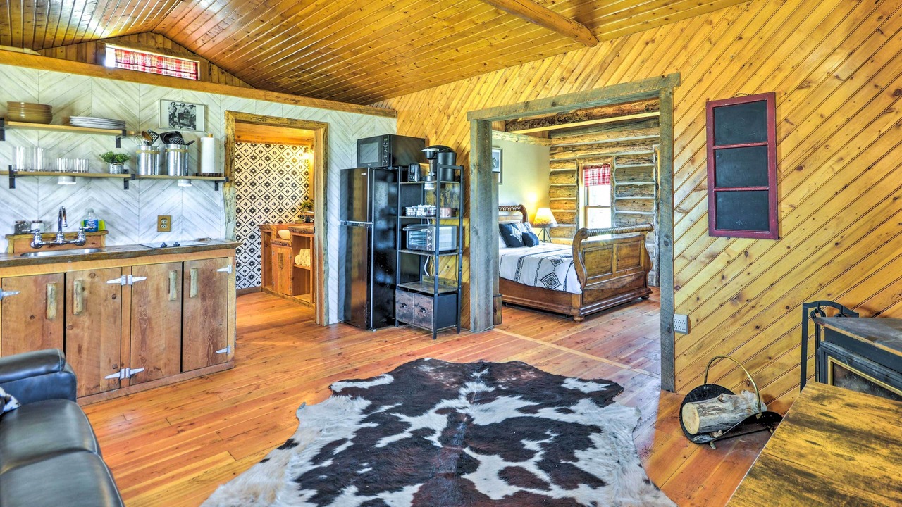 Photo of Bedroom in Clark