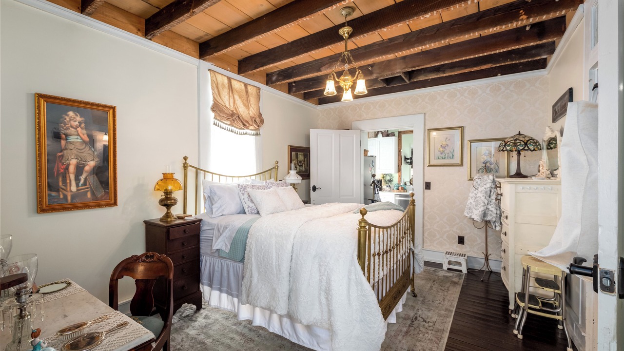 Photo of Bedroom in Jackson