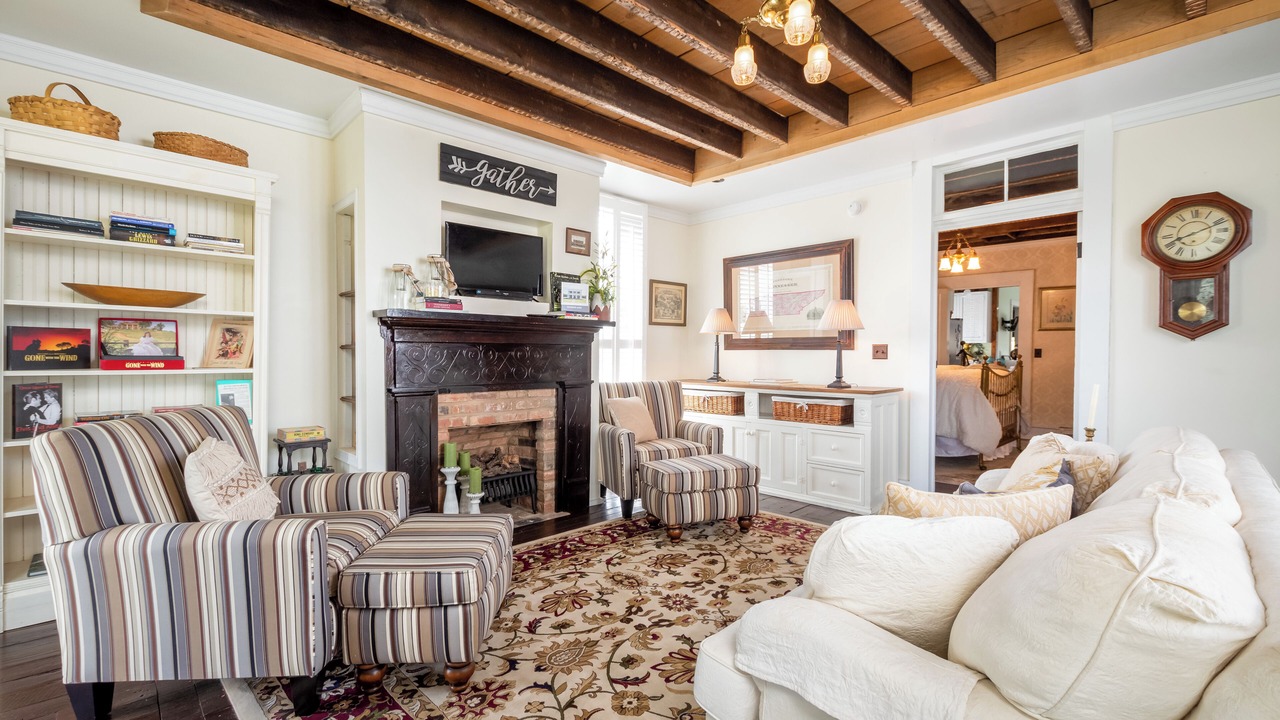 Photo of Livingroom in Jackson