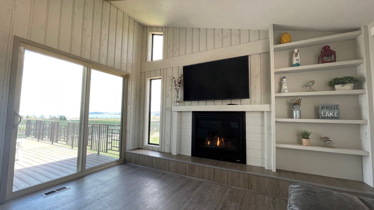 Photo of Livingroom in Sweetwater