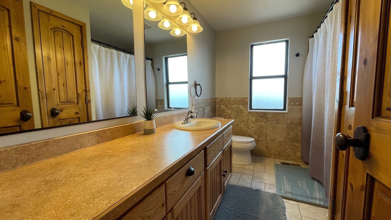 Photo of Bathroom in Sweetwater