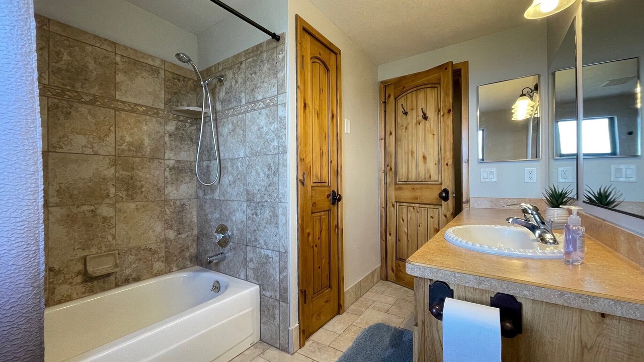 Photo of Bathroom in Sweetwater
