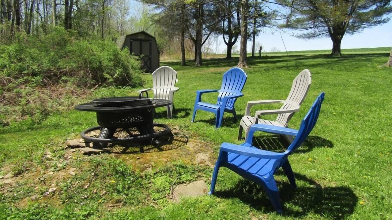Photo of Others in Mainesburg