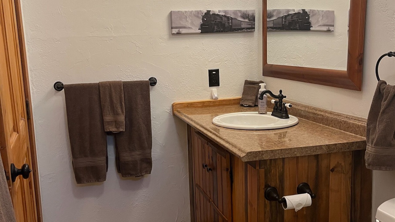 Photo of Bathroom in Woods Landing-Jelm