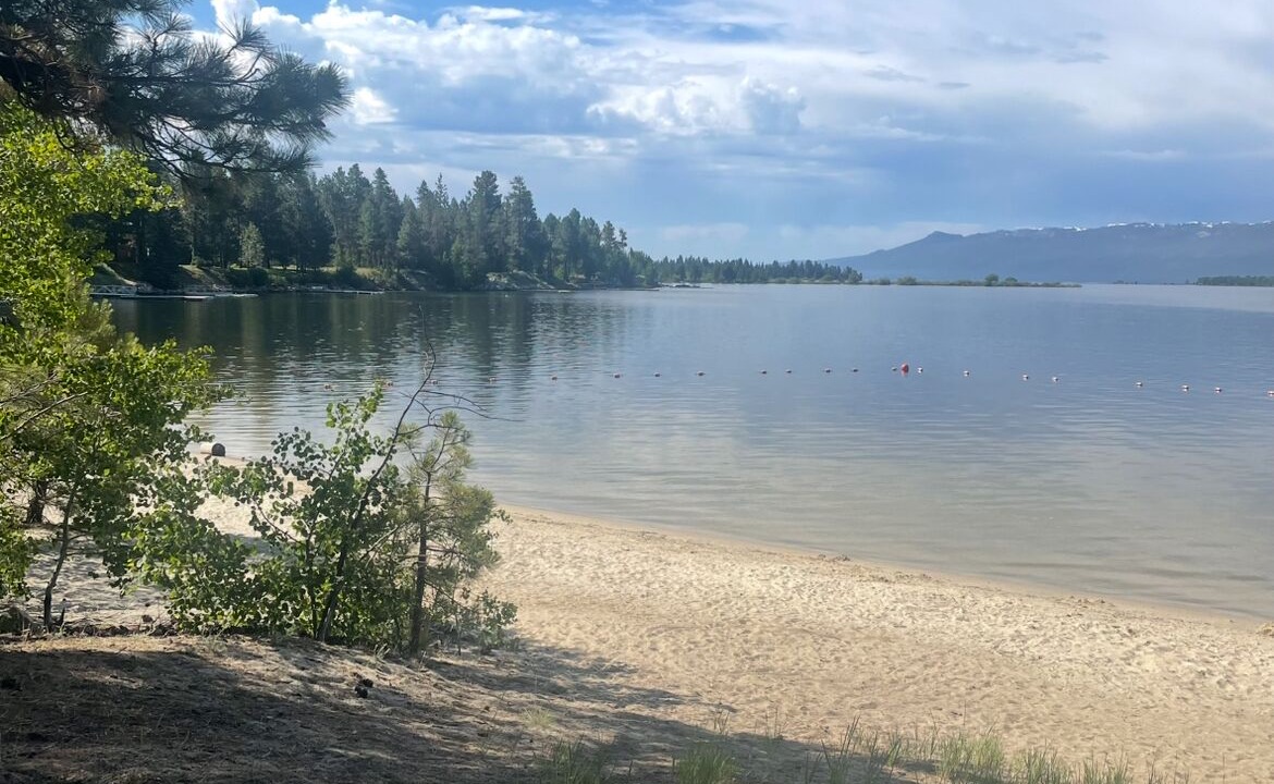 Photo of Outdoor in Fir Grove Estates