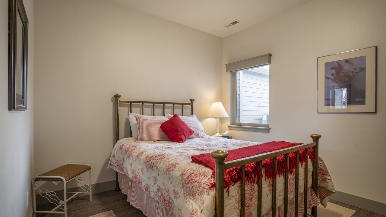 Photo of Bedroom in Kalispell