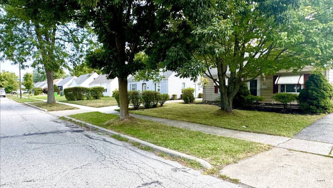 Photo of Outdoor in Euclid