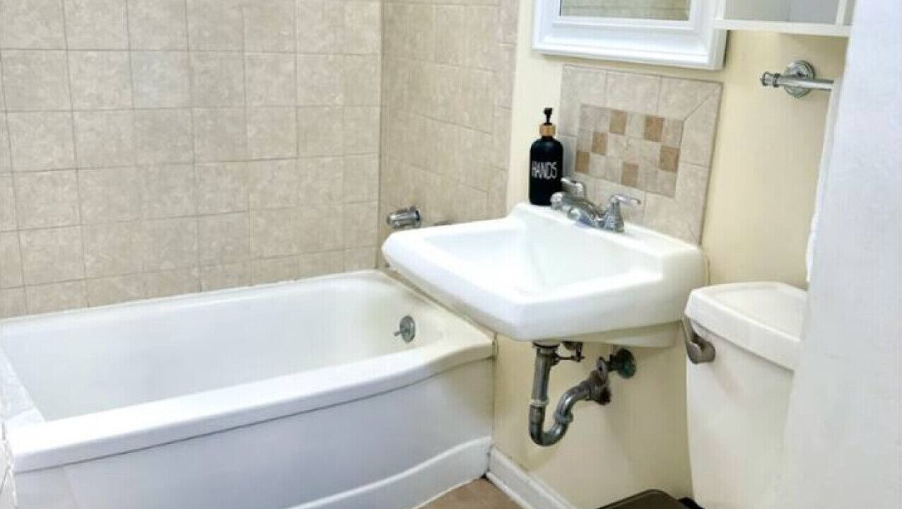 Photo of Bathroom in Euclid