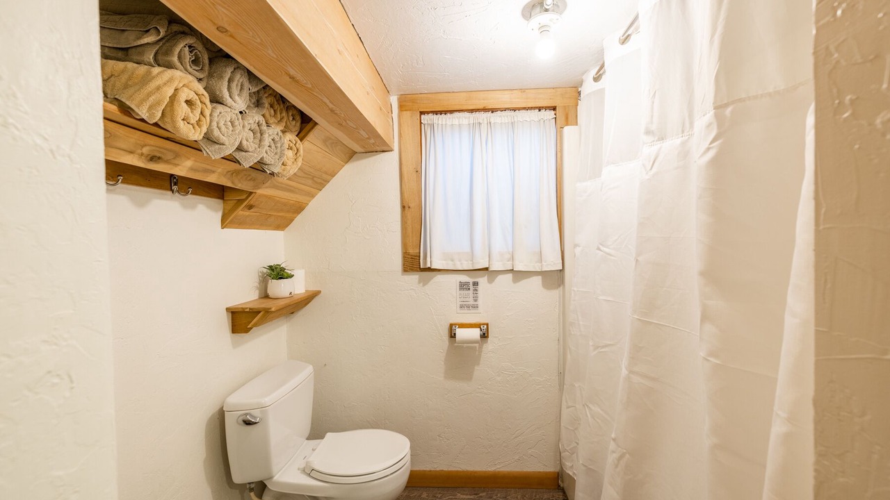 Photo of Bathroom in Whitehall