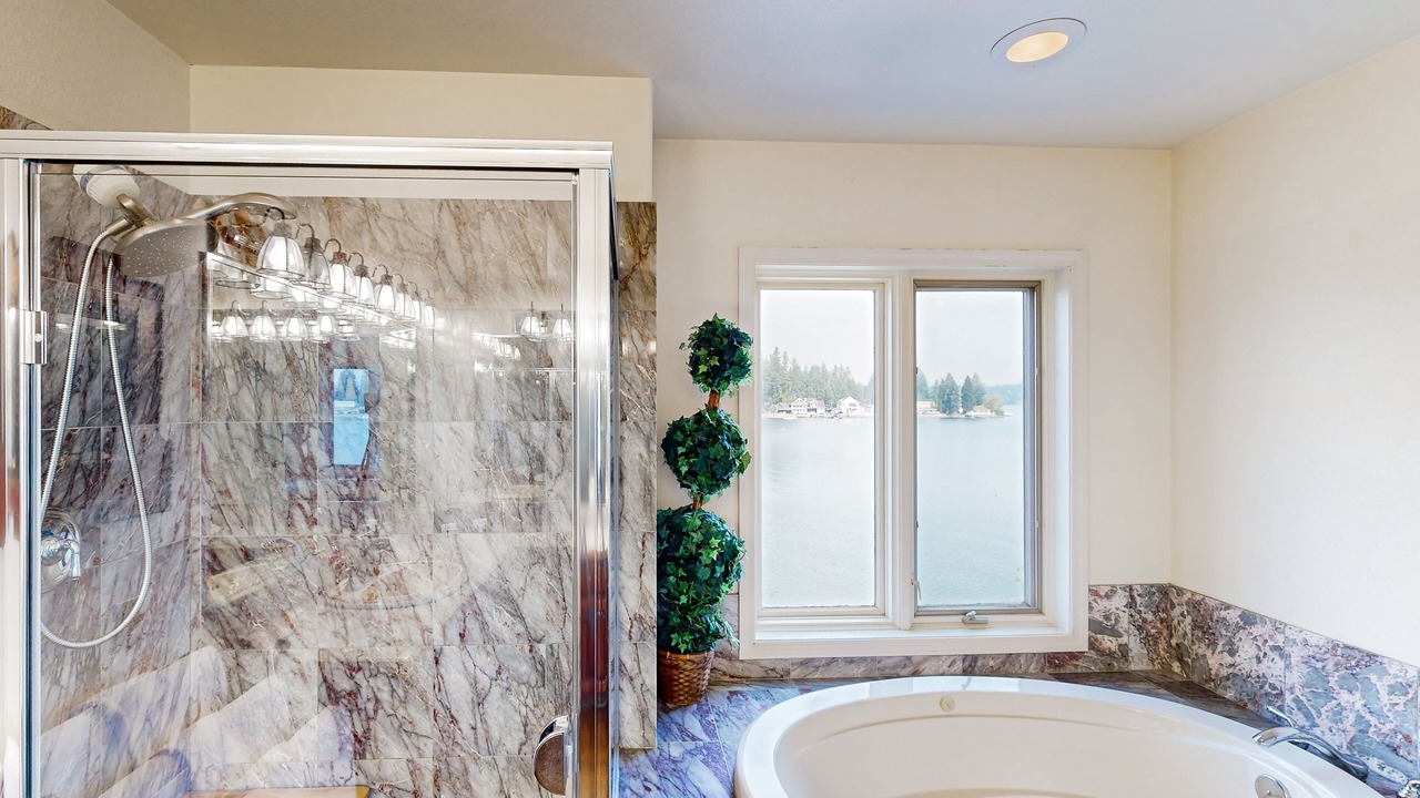 Photo of Bathroom in Hayden View Estates