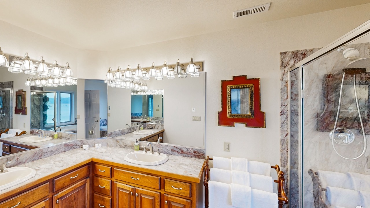 Photo of Bathroom in Hayden View Estates