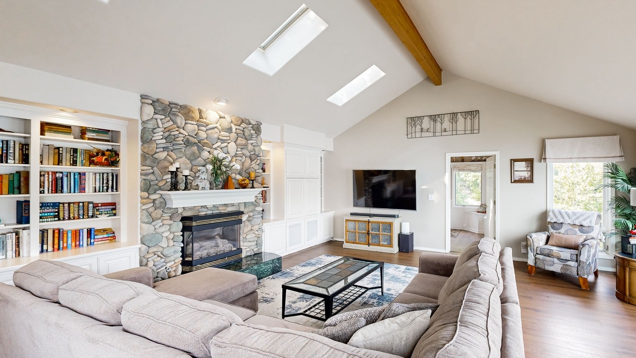 Photo of Livingroom in Hayden View Estates