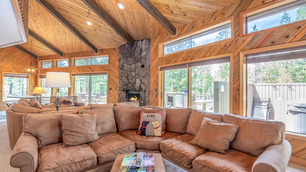 Photo of Livingroom in Overlook Park