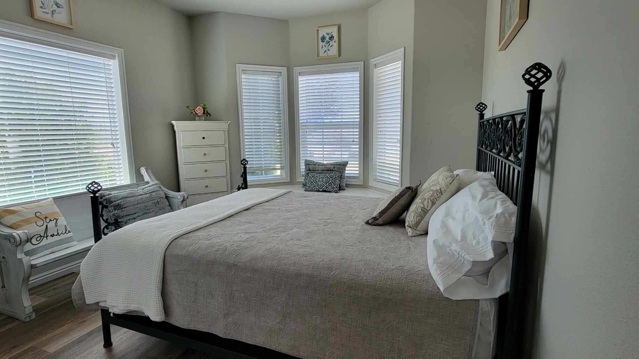 Photo of Bedroom in Caldwell