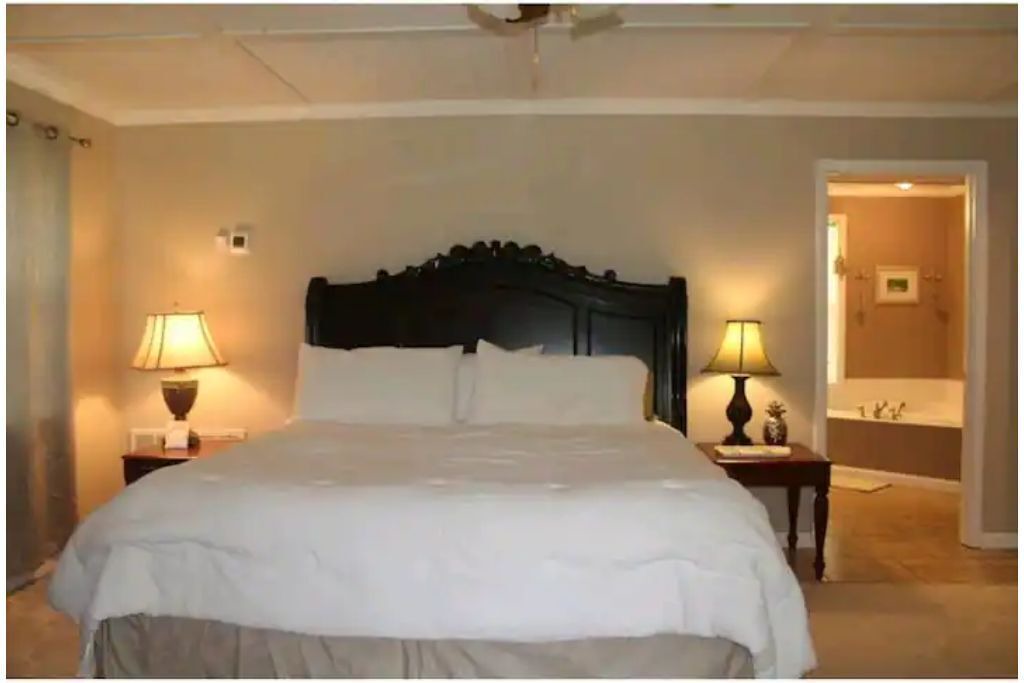 Photo of Bedroom in Wheeler
