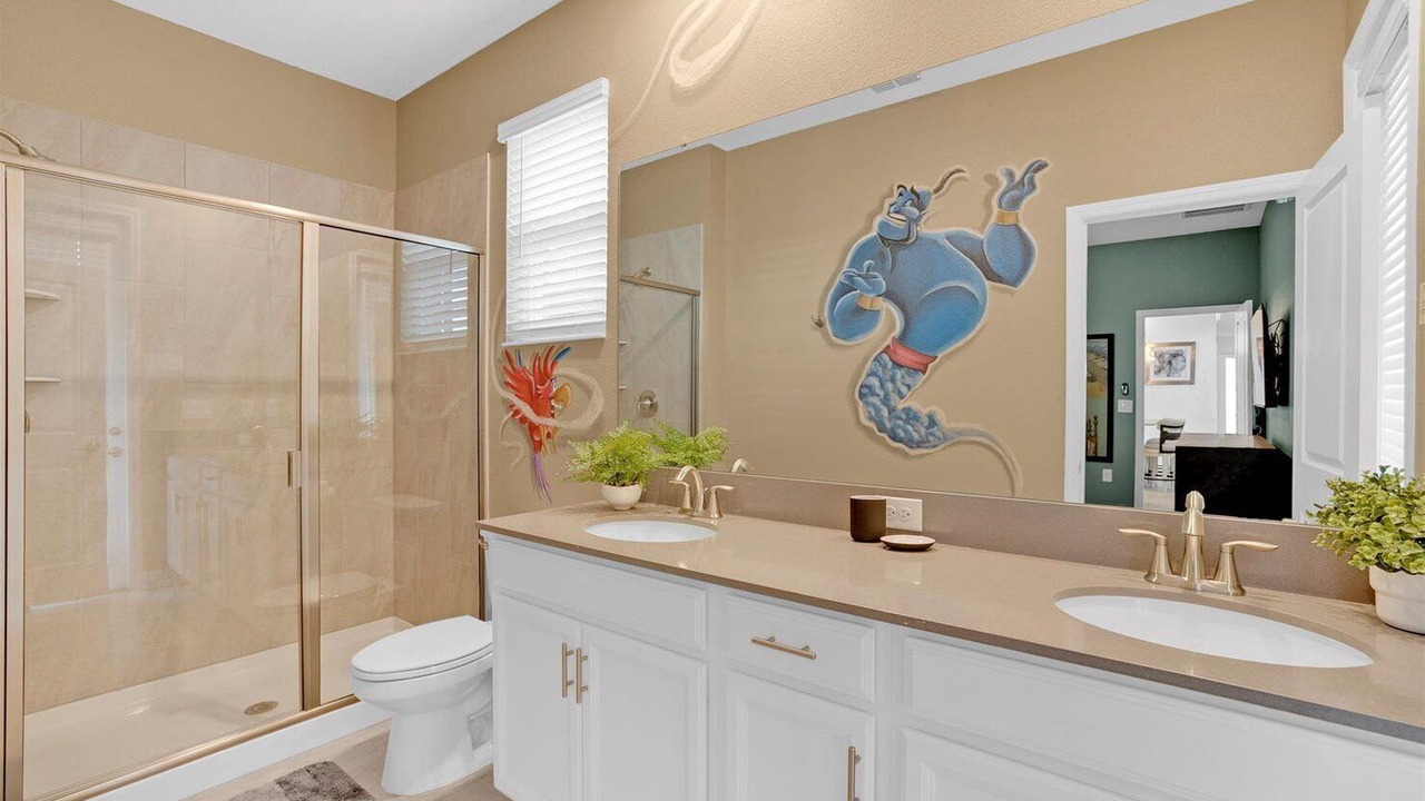Photo of Bathroom in Bay Lake