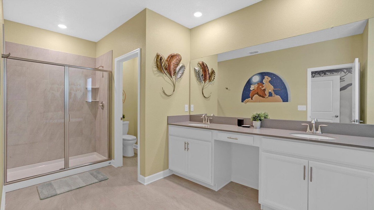 Photo of Bathroom in Bay Lake