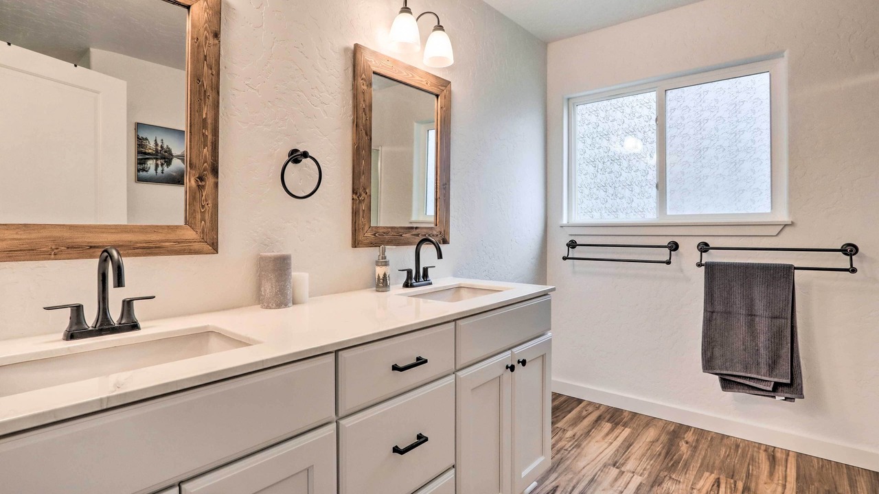 Photo of Bathroom in Worley