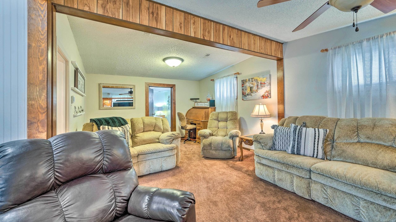 Photo of Livingroom in Caldwell