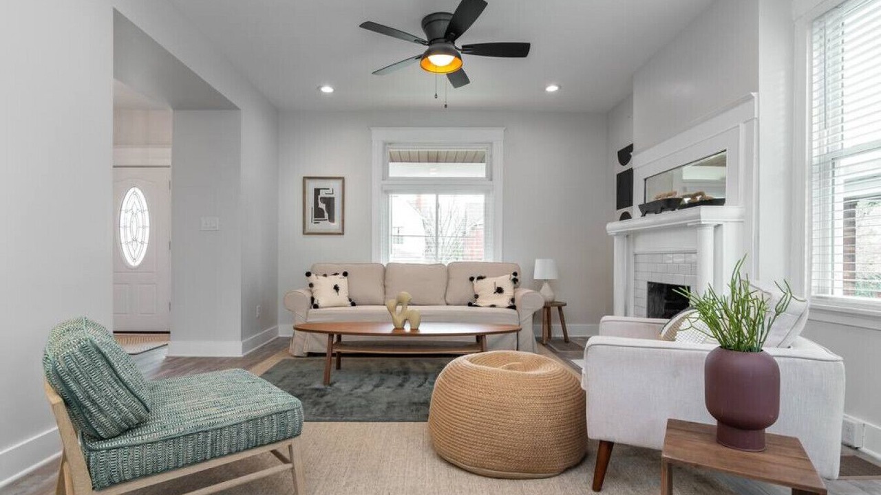Photo of Livingroom in Mount Auburn