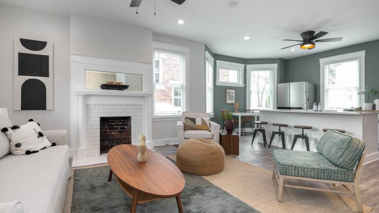 Photo of Livingroom in Mount Auburn