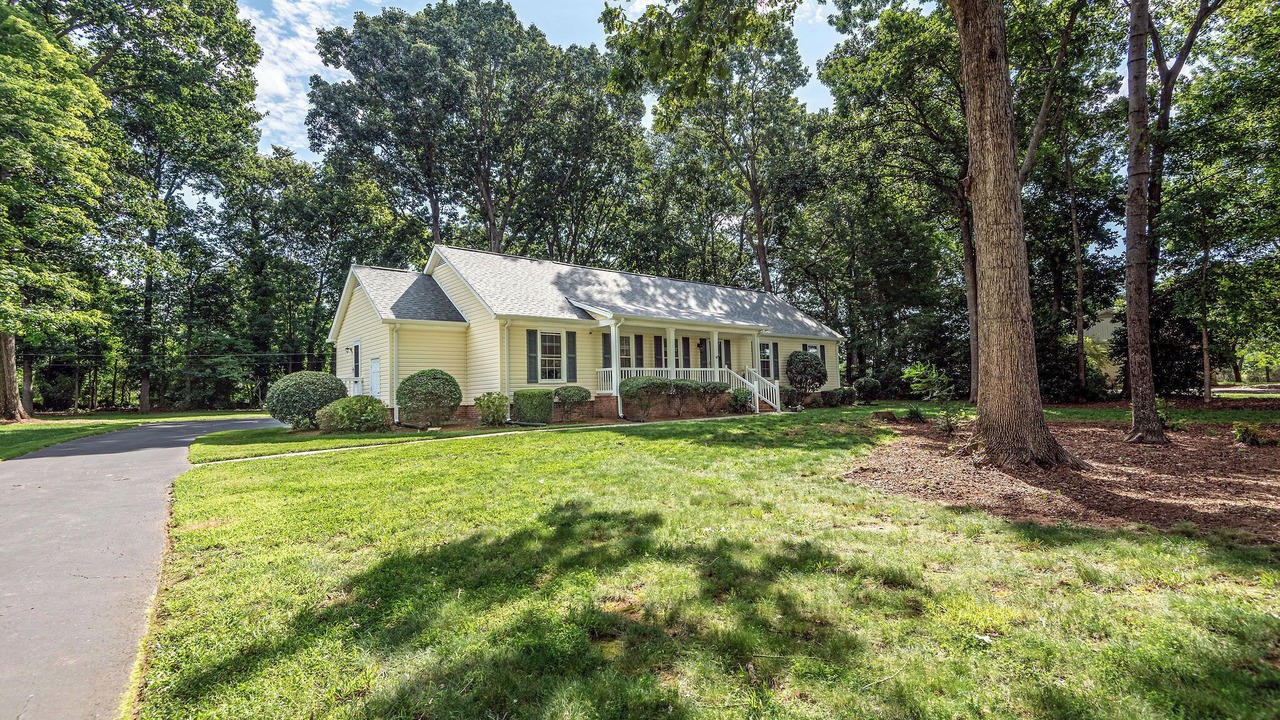 Photo of Outdoor in Mint Hill