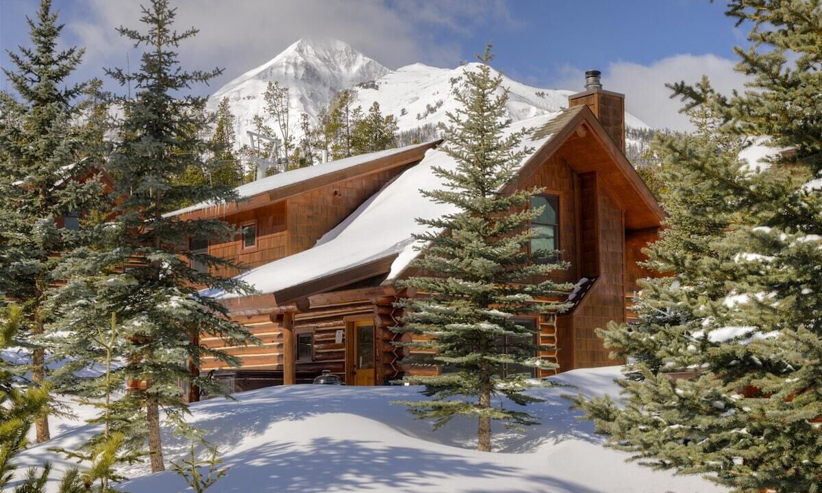 Photo of Outdoor in Powder Ridge