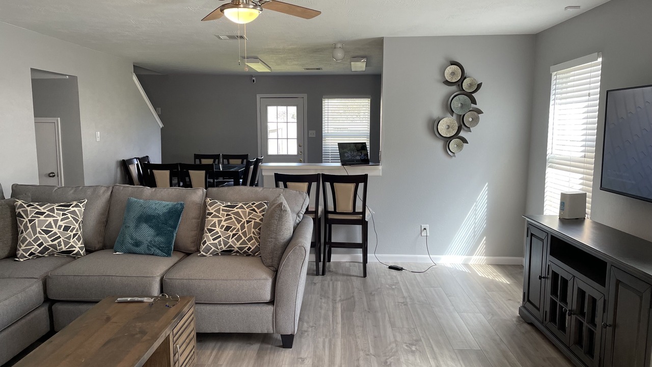 Photo of Livingroom in Cypress