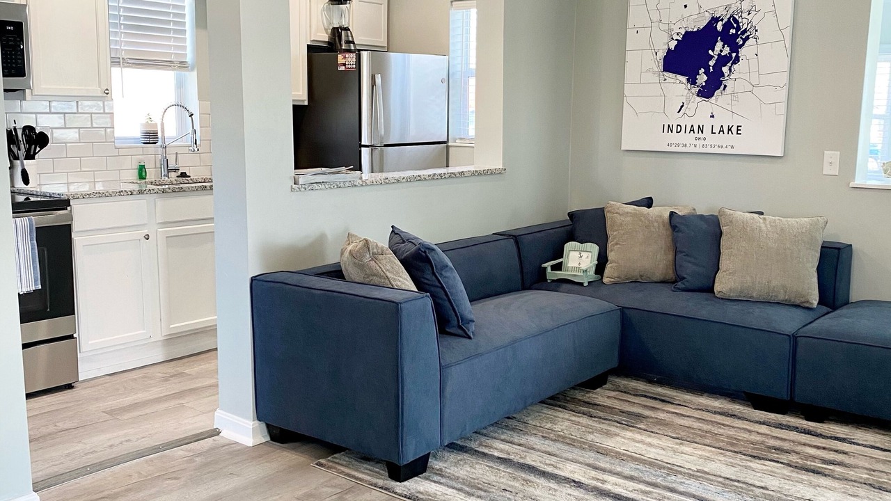 Photo of Livingroom in Russells Point