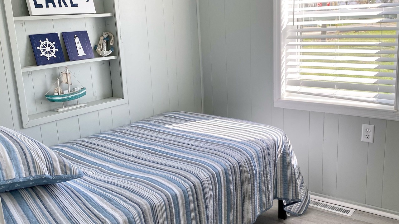 Photo of Bedroom in Russells Point