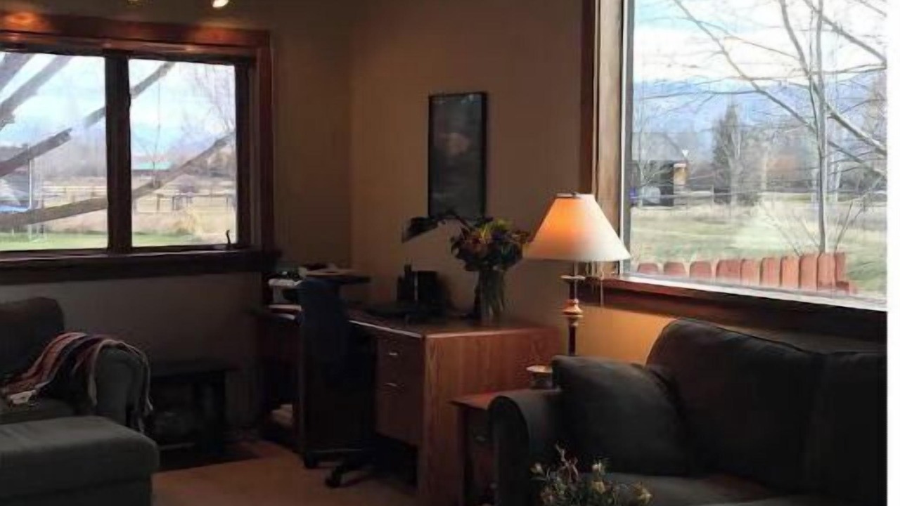 Photo of Livingroom in Jackson