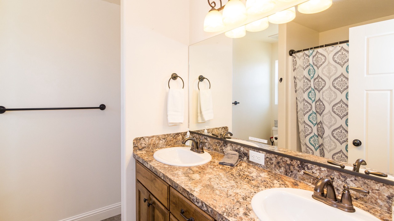 Photo of Bathroom in Idaho Falls