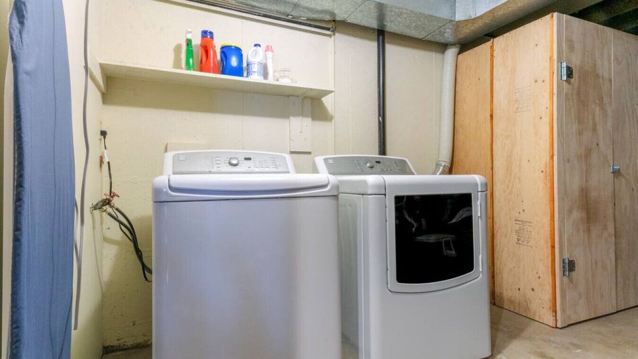Photo of Bedroom in Garden District