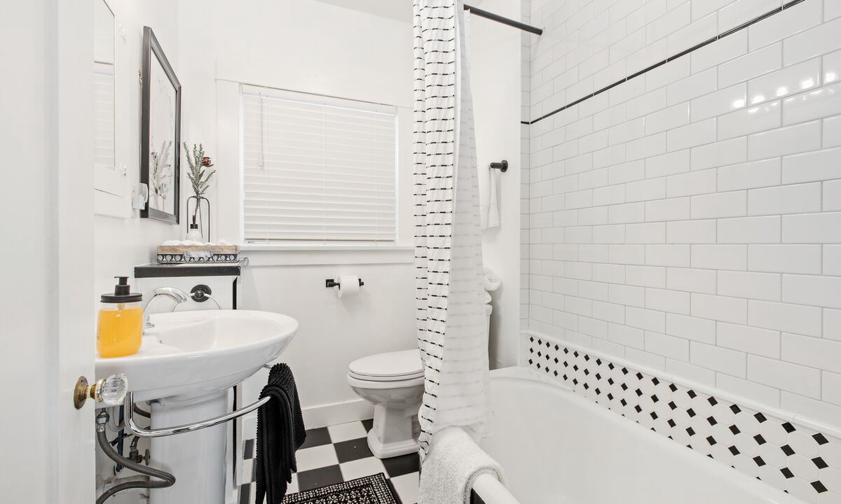 Photo of Bathroom in South Park