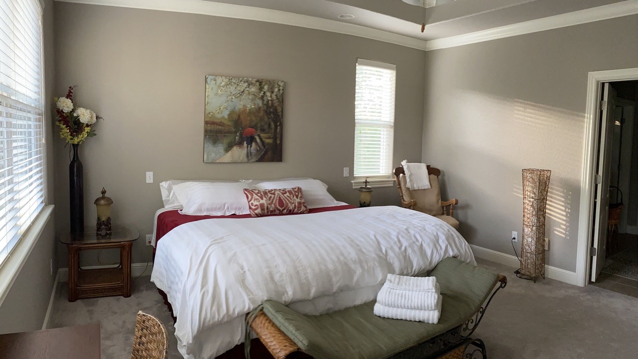 Photo of Bedroom in Maysville