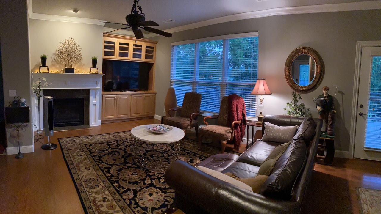 Photo of Livingroom in Maysville