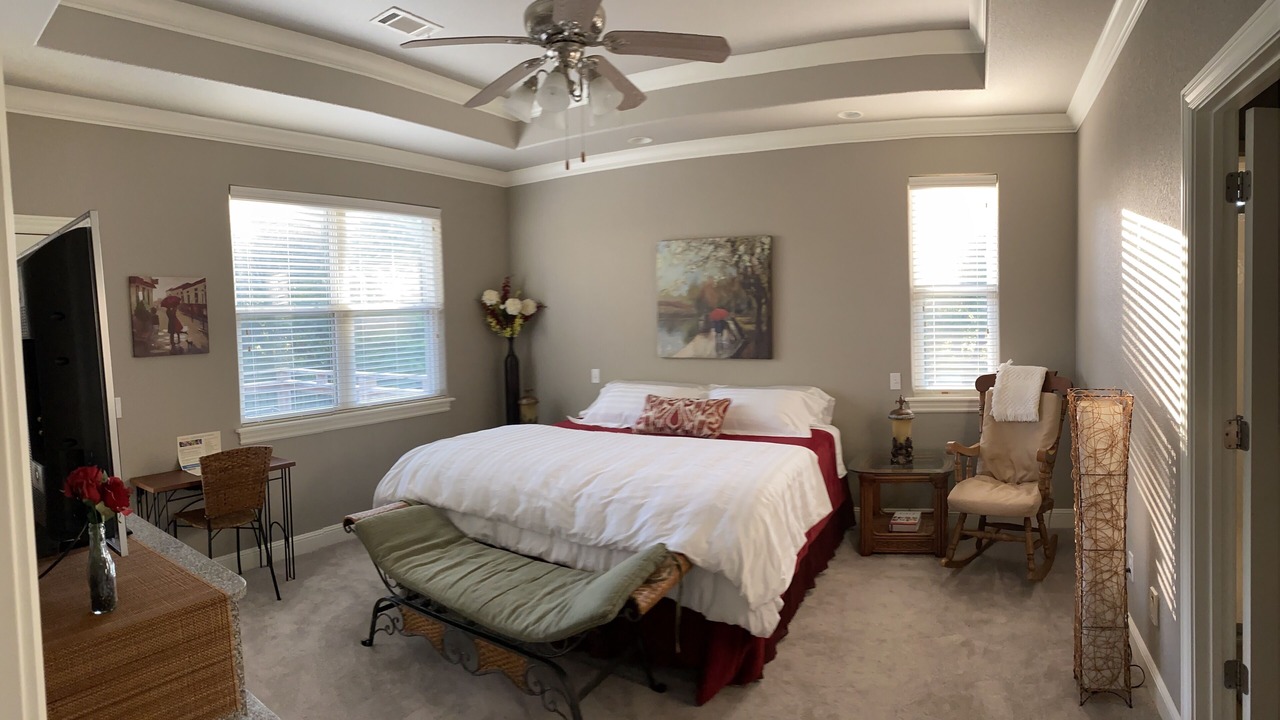 Photo of Bedroom in Maysville