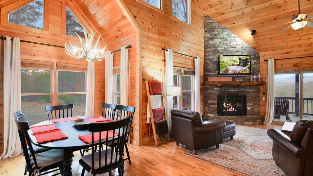 Photo of Bedroom in Ridgeline Vistas