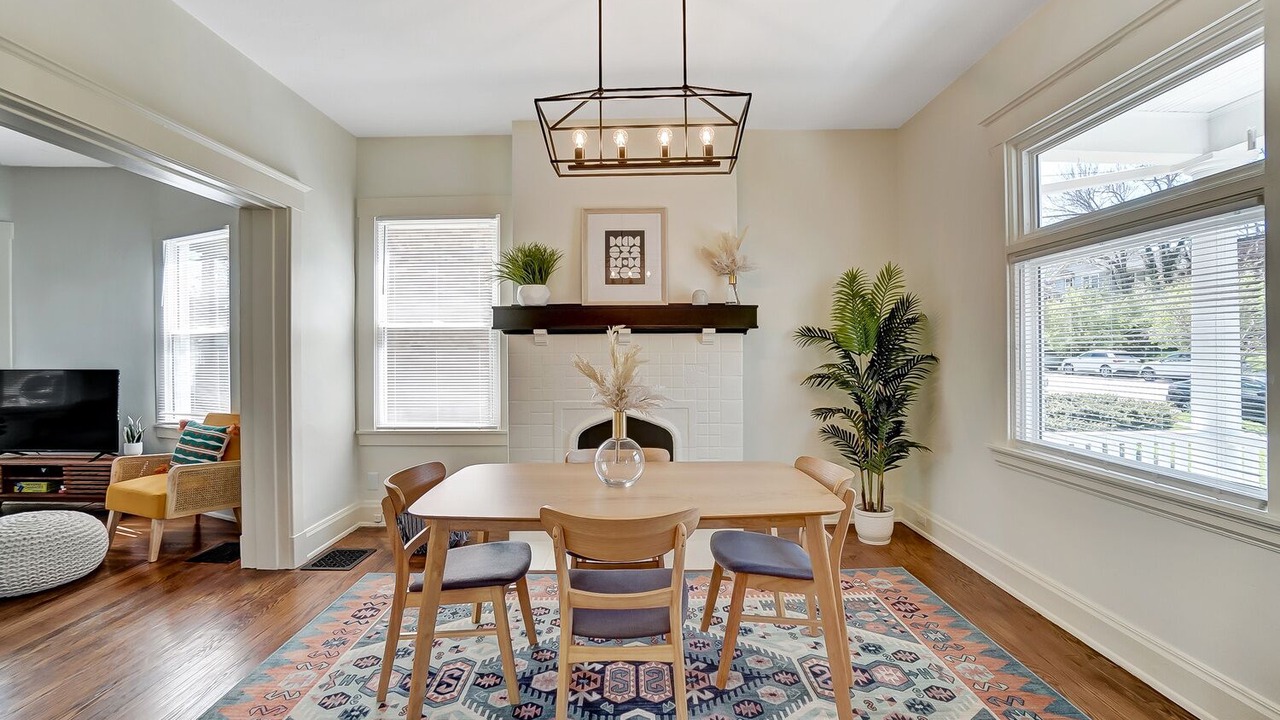 Photo of Livingroom in Hyde Park