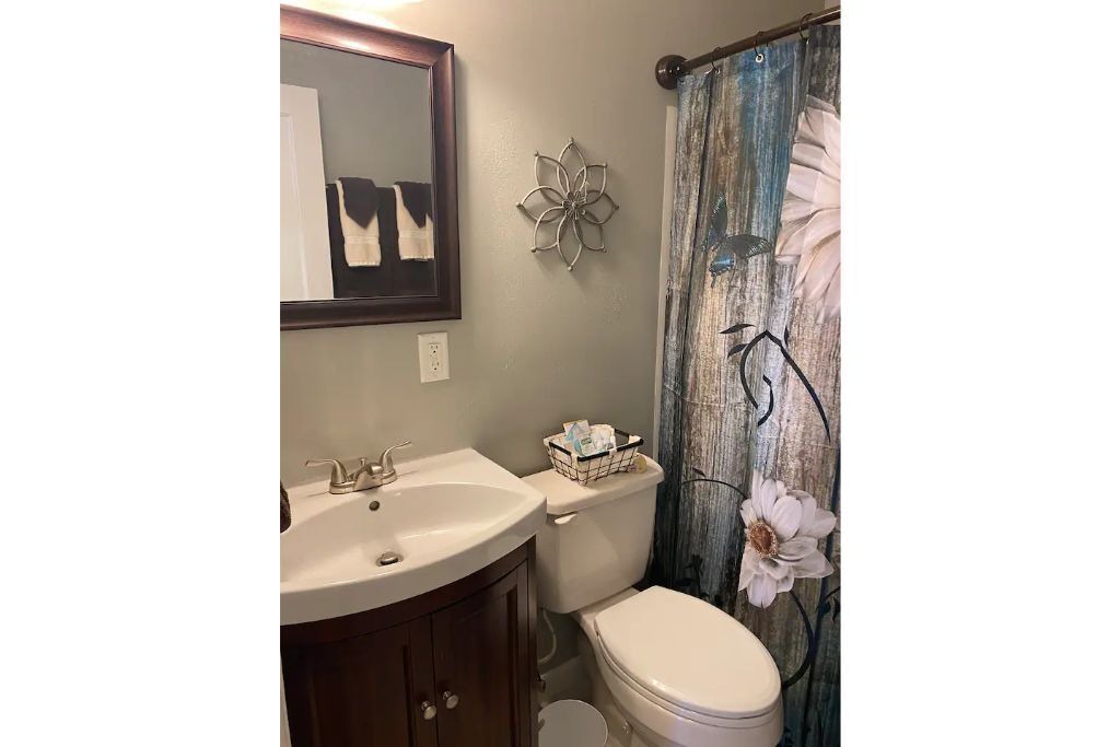 Photo of Bathroom in Powell
