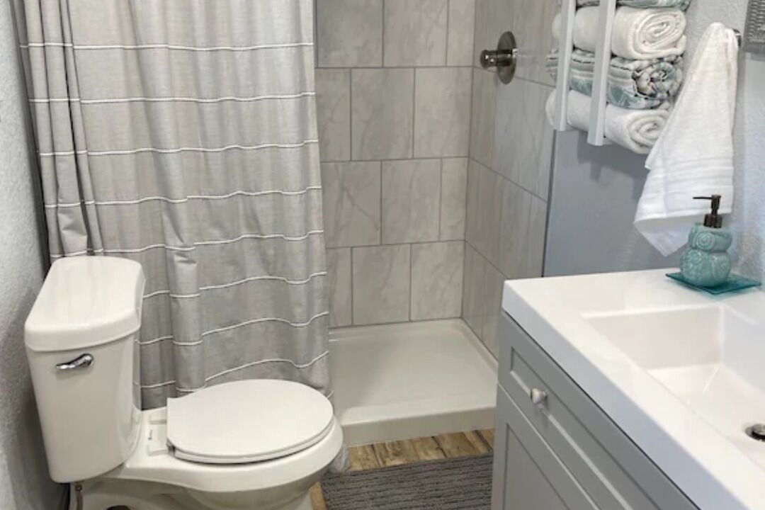 Photo of Bathroom in Woods Landing-Jelm
