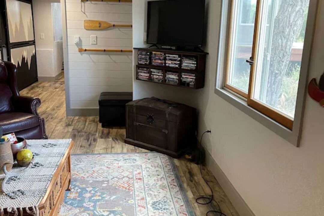 Photo of Livingroom in Woods Landing-Jelm