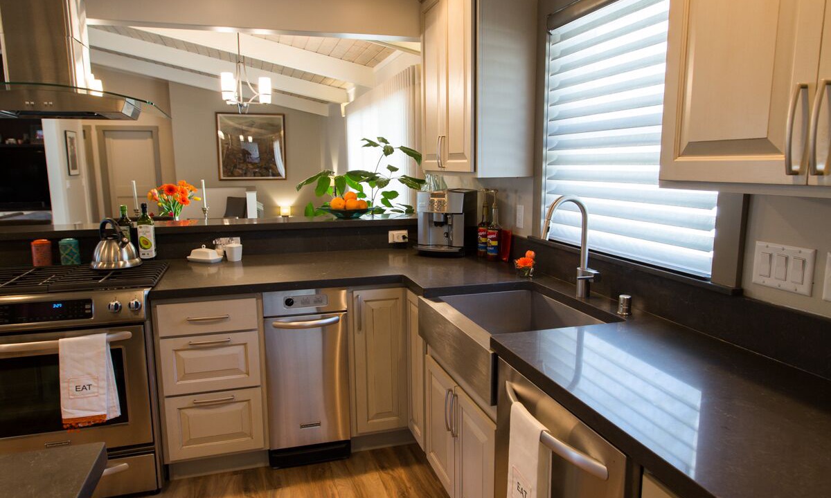 Photo of Kitchen in Lower Rattlesnake