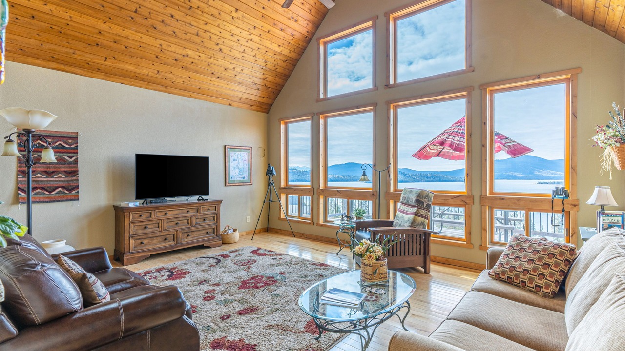 Photo of Livingroom in Dayton