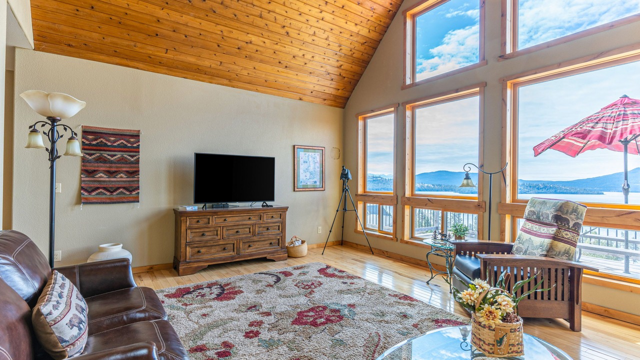 Photo of Livingroom in Dayton