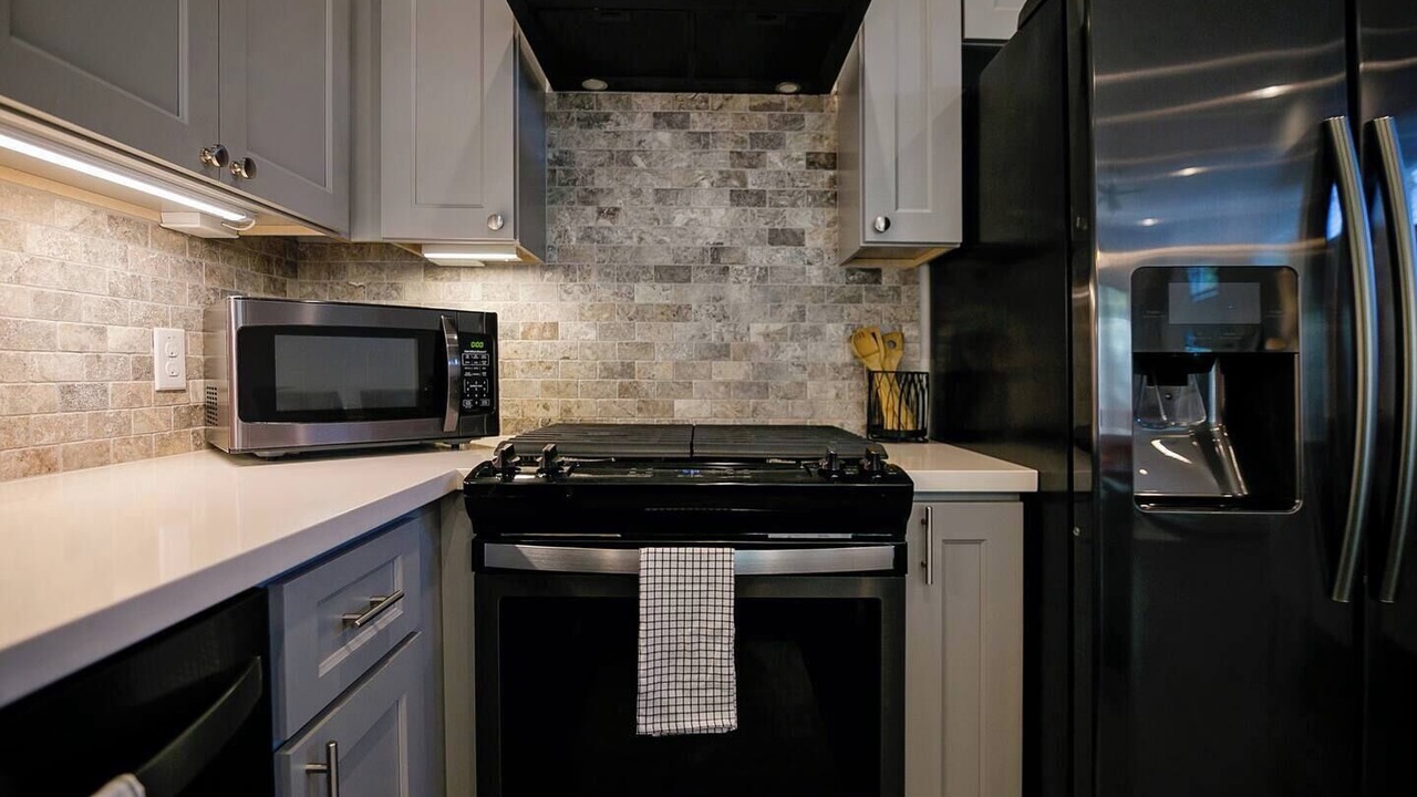 Photo of Kitchen in Washington Ave./ Memorial Park
