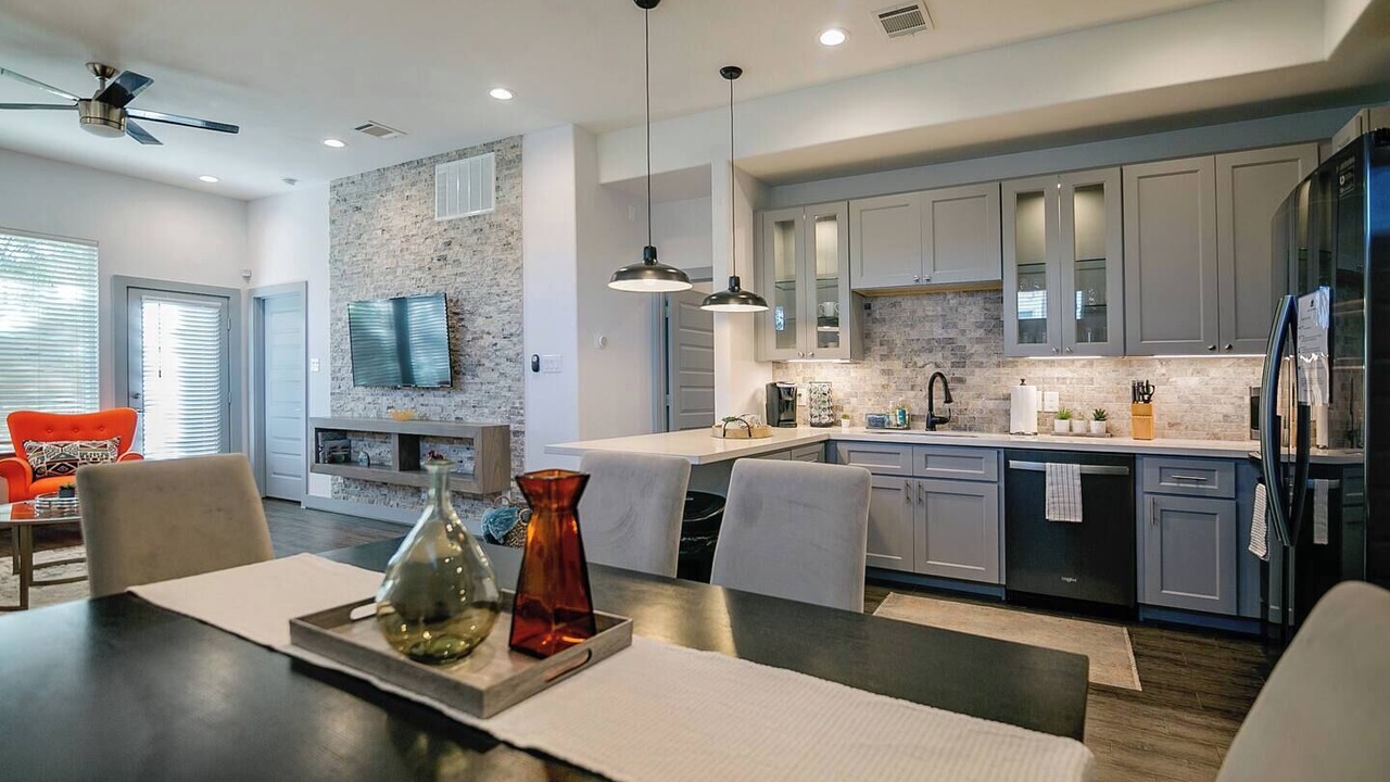 Photo of Kitchen in Washington Ave./ Memorial Park