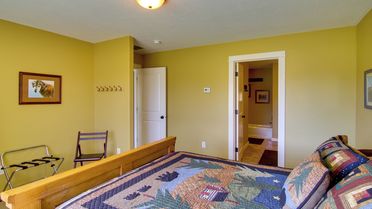 Photo of Bedroom in Four Corners