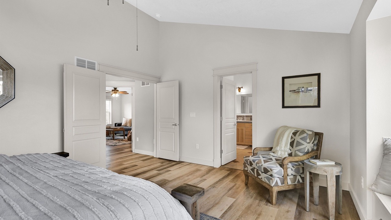 Photo of Bedroom in Garden City