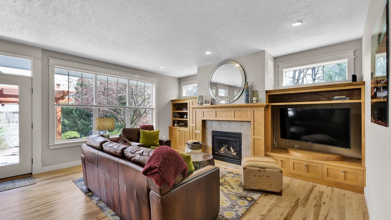 Photo of Livingroom in Garden City